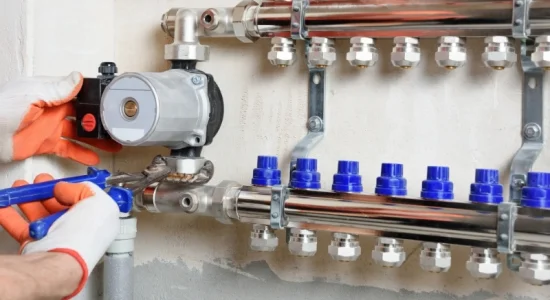 Installatie - Van baas naar leider